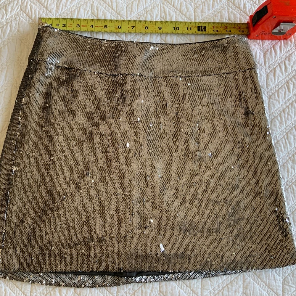 Halston Heritage Sequin Mini Skirt in Metallic Silver Gunmetal Size 6